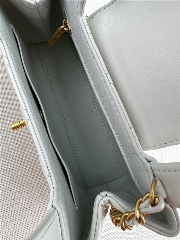 2026127215010946 500